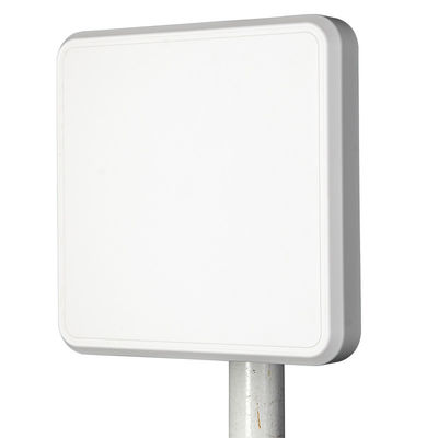 Polarizzazione verticale dell'antenna a piastra direzionale da 1400 a 1500 MHz